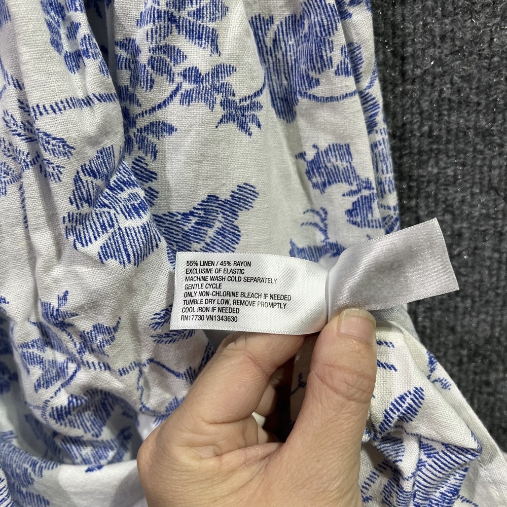 Universal Thread Smocked Mini Sundress Womens Medium White Blue Floral Linen - Picture 4 of 9